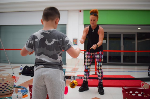 Circus Act Shopping Centre Odin Events