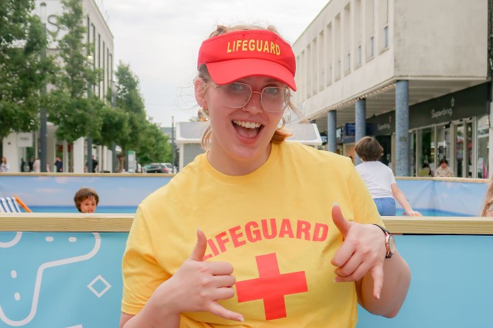 The Perfect Beach Set Up for Your Summer Event