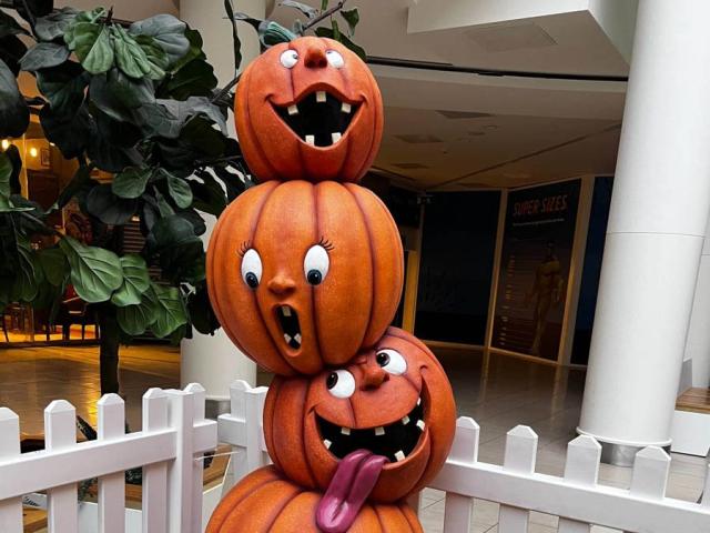 Stacked Pumpkin Prop, Odin Events