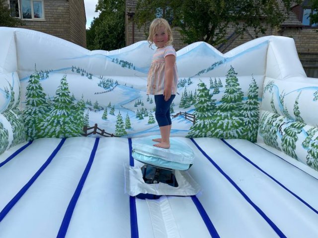 Snowboarding simulator hire by Odin Events